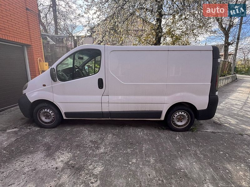 Мікроавтобус вантажний (до 3,5т) Opel Vivaro