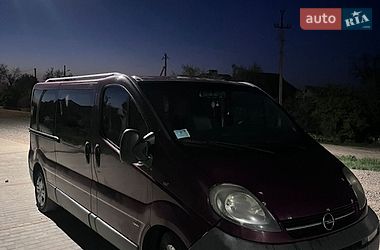 Opel Vivaro  2005