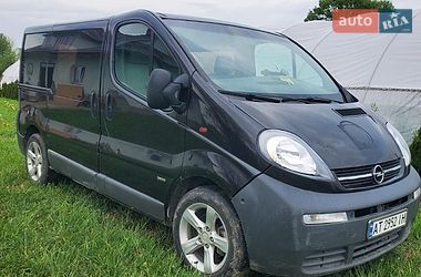 Opel Vivaro  2006