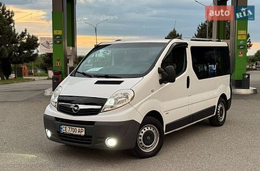 Opel Vivaro  2014