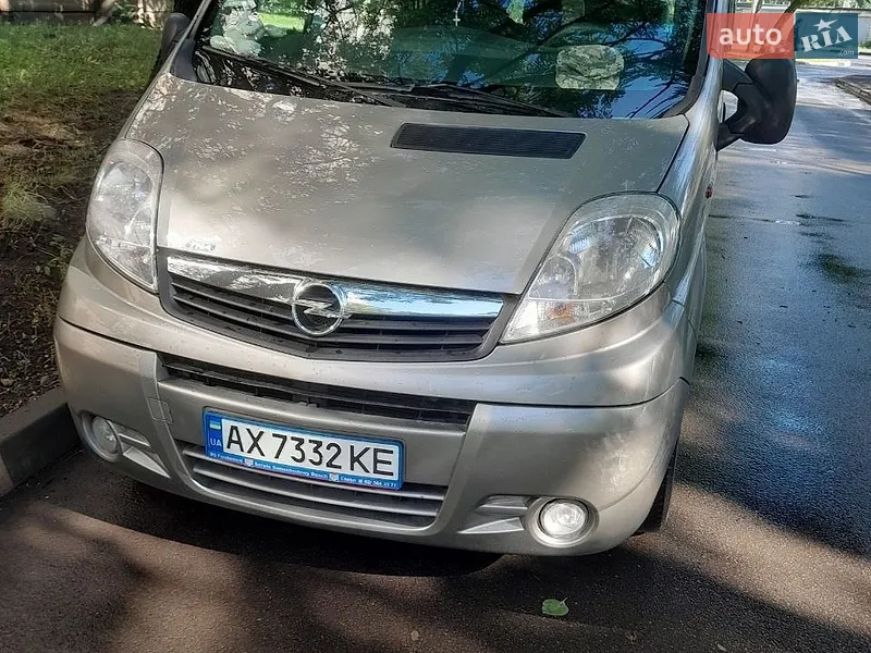 Opel Vivaro 2014