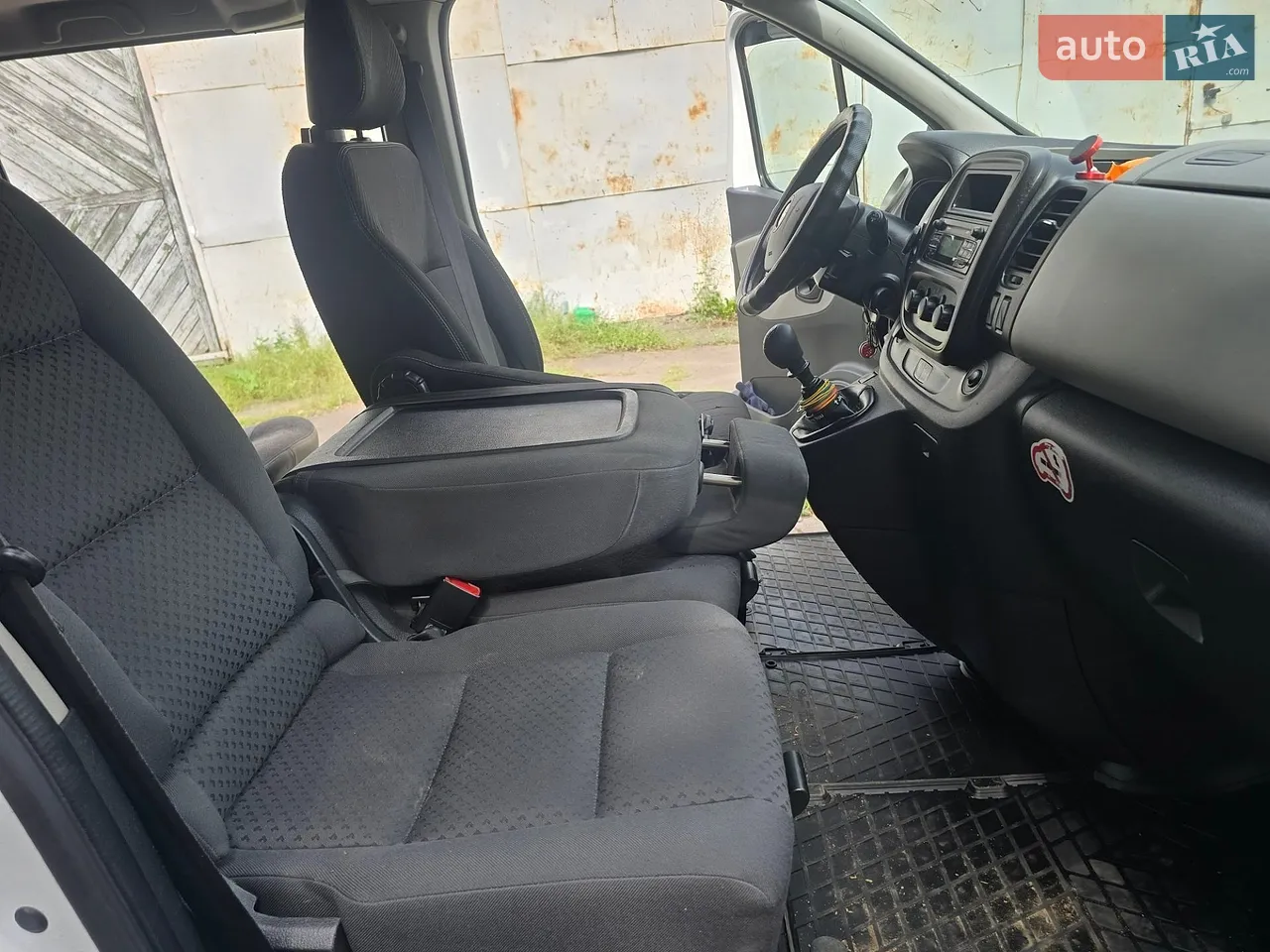 2015 Opel Vivaro - мініатюра 3