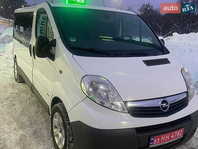 Opel Vivaro 2013