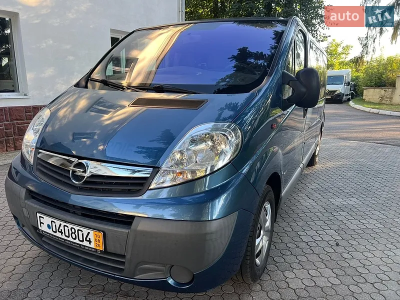 Opel Vivaro 2013
