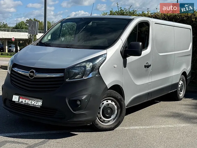Opel Vivaro 2016