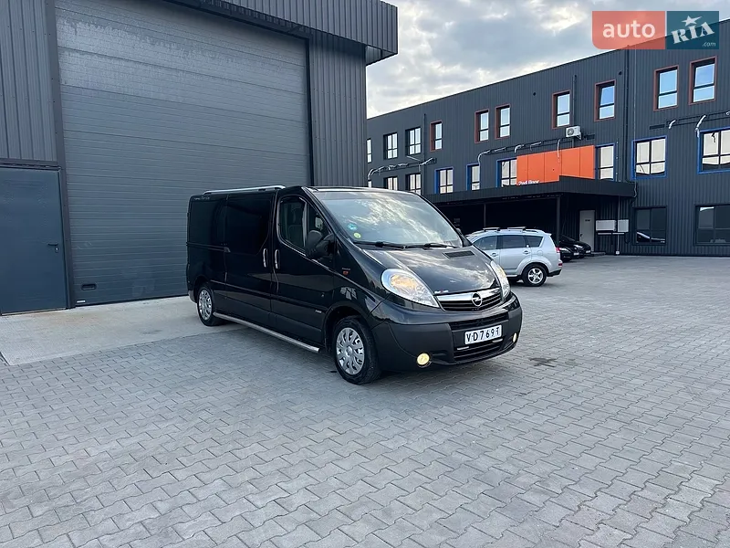 Opel Vivaro 2013