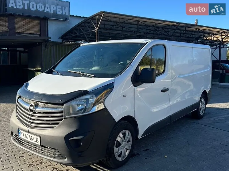 Opel Vivaro 2016