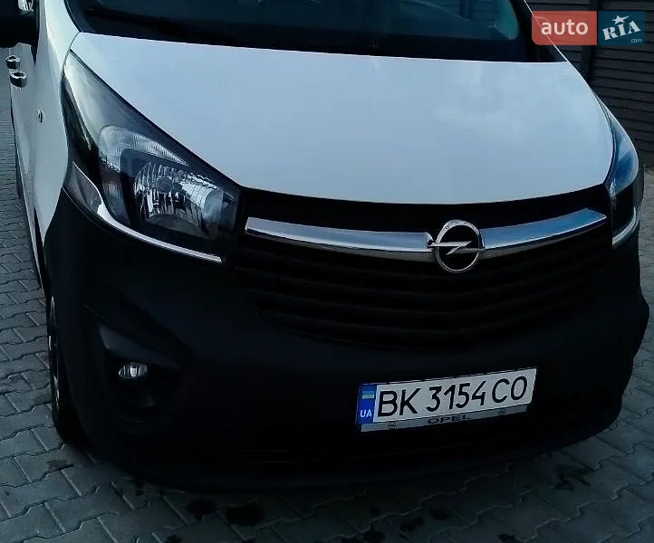 Opel Vivaro 2015