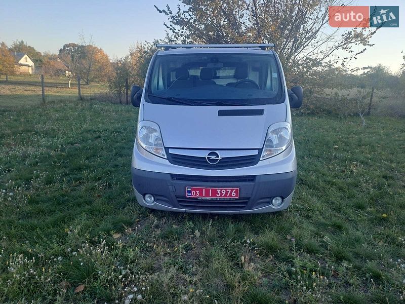 Opel Vivaro 2013