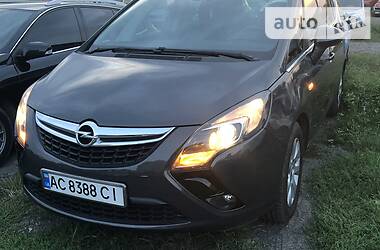 Opel Zafira Tourer  2013