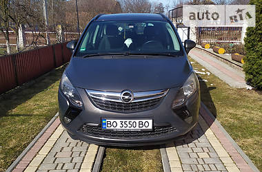 Opel Zafira Tourer  2014