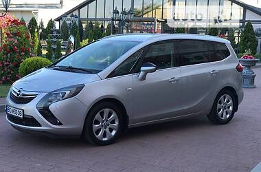 Opel Zafira Tourer  2013