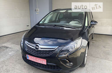 Opel Zafira Tourer  2013