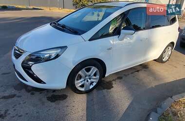 Opel Zafira Tourer  2015