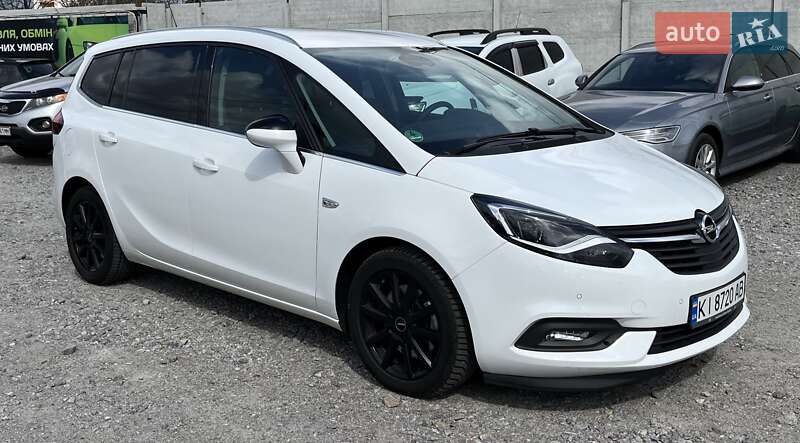 Opel Zafira Tourer