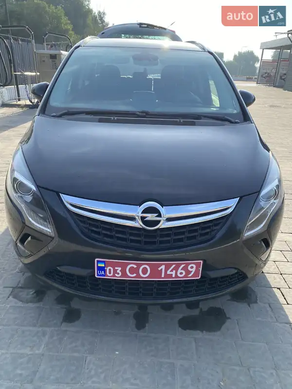Opel Zafira Tourer