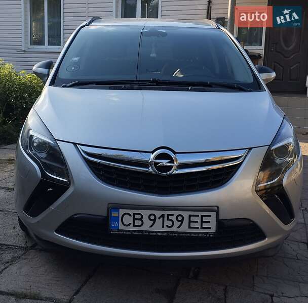 Opel Zafira Tourer