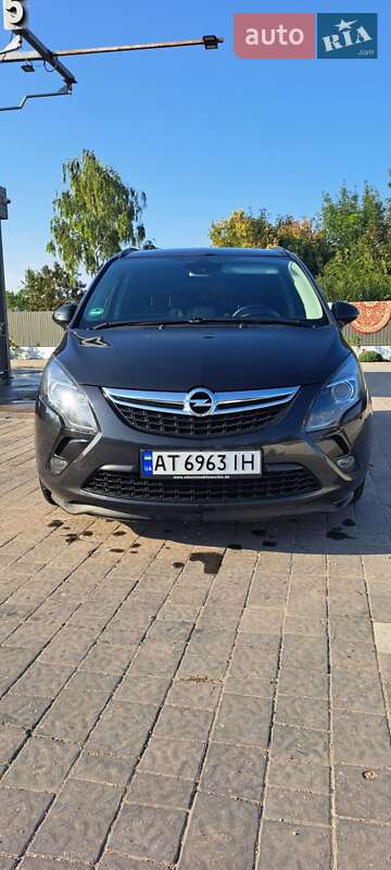 Opel Zafira Tourer