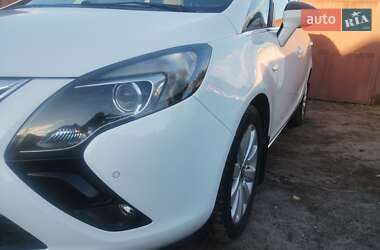 Opel Zafira Tourer  2016