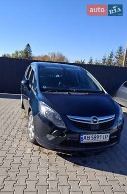 Opel Zafira Tourer  2014