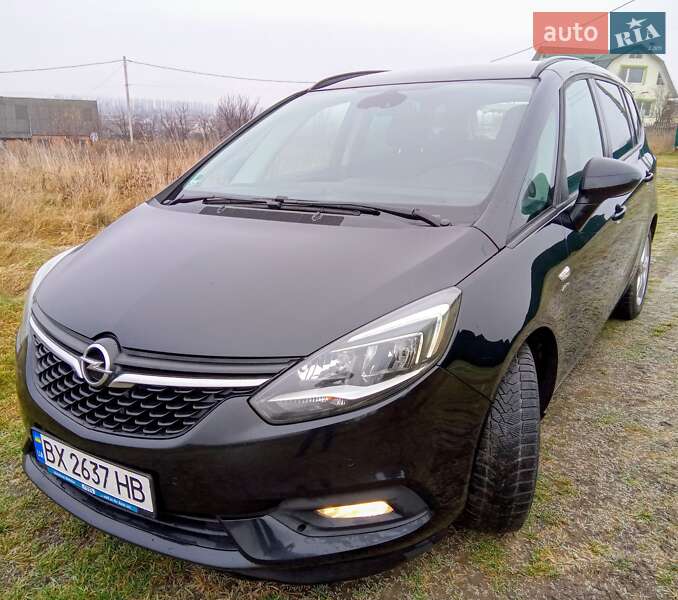 Opel Zafira Tourer