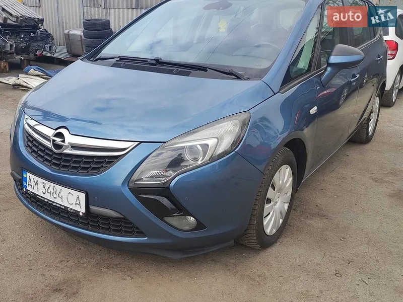 Opel Zafira Tourer