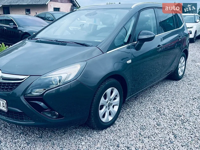 Opel Zafira Tourer