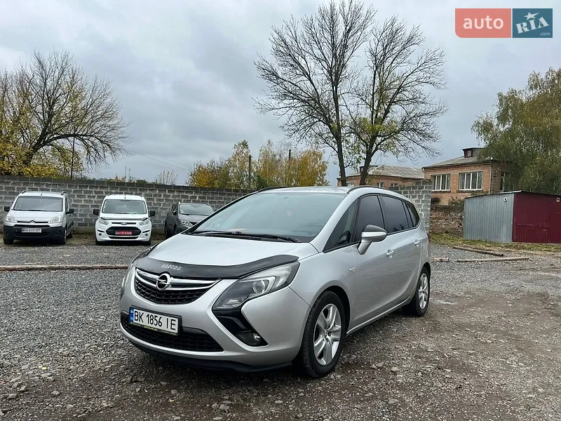Opel Zafira Tourer