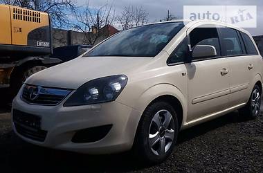 Opel Zafira  2012