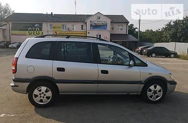 Opel Zafira  2000