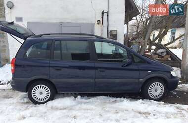 Opel Zafira  2002