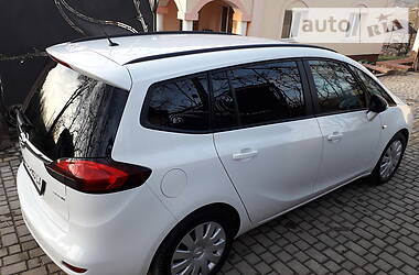 Opel Zafira  2013