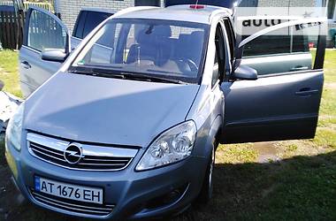 Opel Zafira  2008