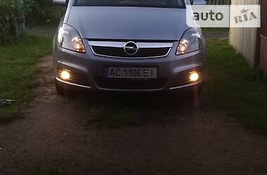 Opel Zafira  2006