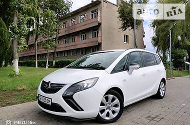 Opel Zafira 2.0 cdti  2013