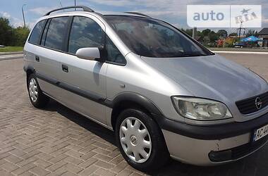 Opel Zafira  2002