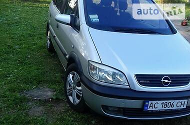 Opel Zafira  2002