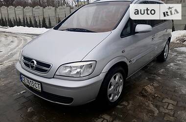 Opel Zafira  2004