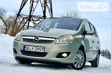 Opel Zafira  2010