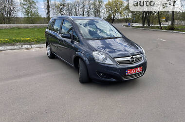 Opel Zafira 1.8i  2009