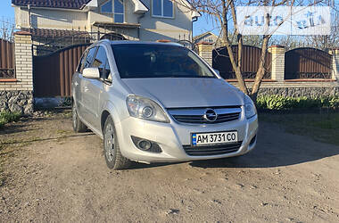 Opel Zafira b 2010