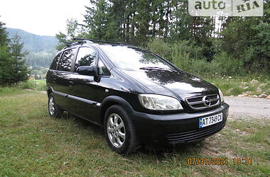 Opel Zafira  2003