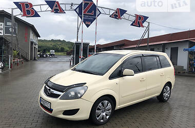 Opel Zafira  2013