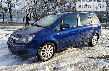 Opel Zafira  2010