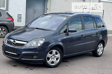 Opel Zafira  2008