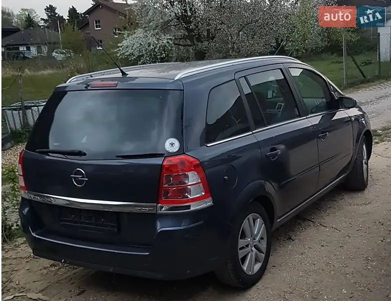 Opel Zafira