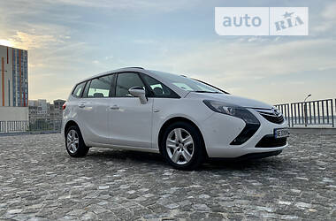 Opel Zafira tourer 2015