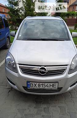 Opel Zafira  2012