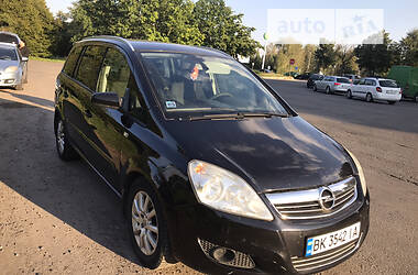 Opel Zafira  2008