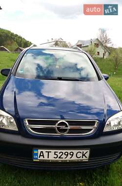 Opel Zafira 2004
